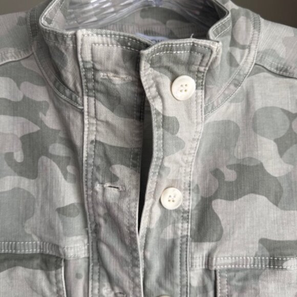 Anthropologie Muted Camo Denim Boyfriend Jacket - Picture 4 of 14